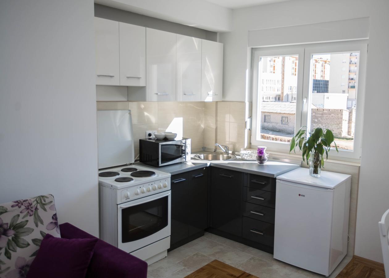 Apartment Marko Требинє Екстер'єр фото