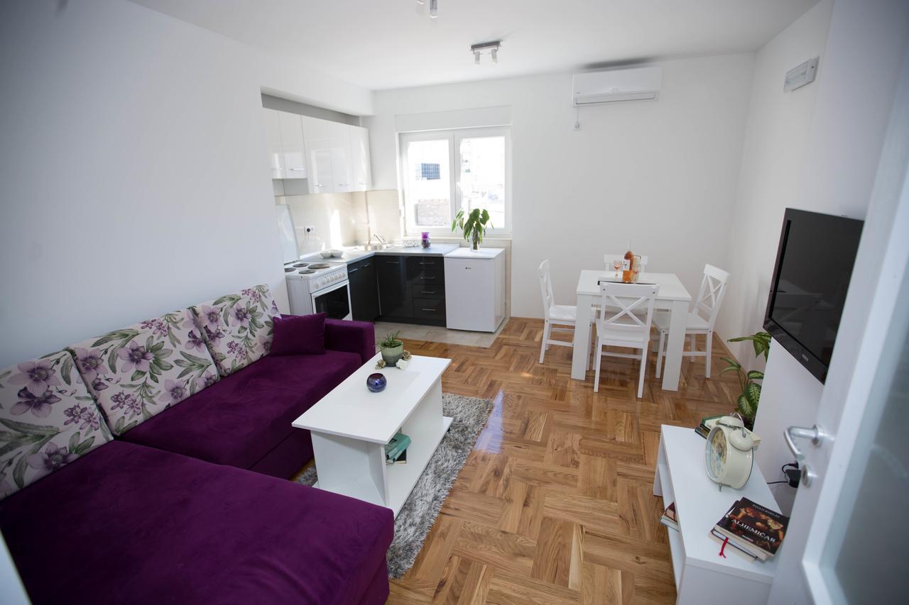 Apartment Marko Требинє Екстер'єр фото